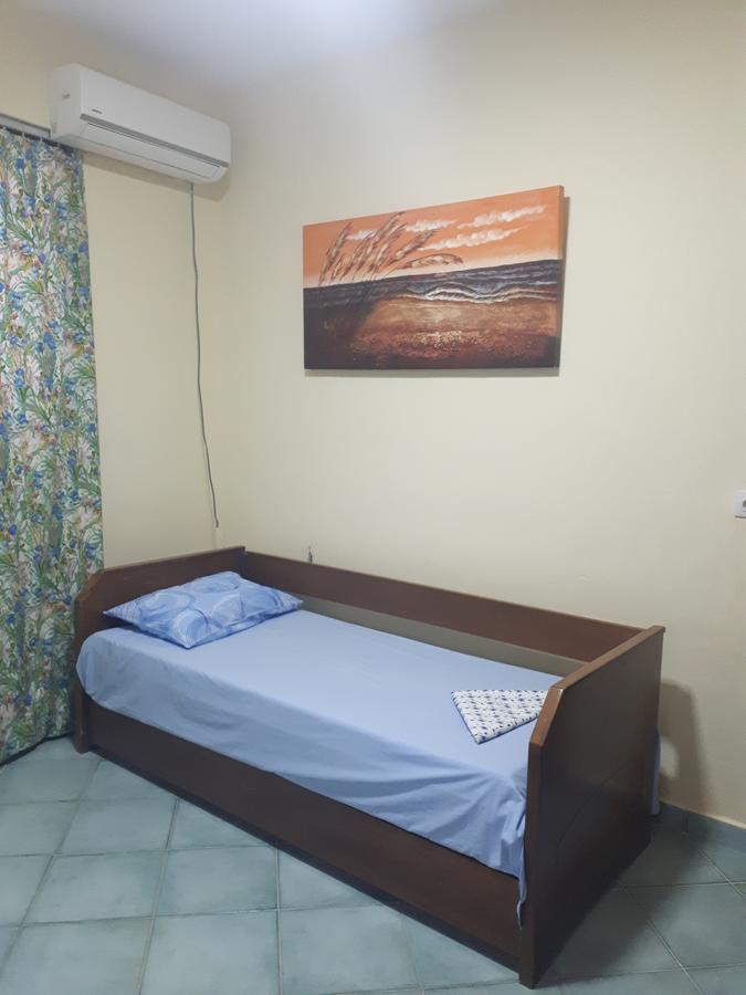 Elda'S Apartment Саранда Екстер'єр фото
